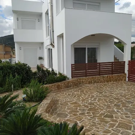 Rosemary Rhodes Villa Malona Village Exterior photo